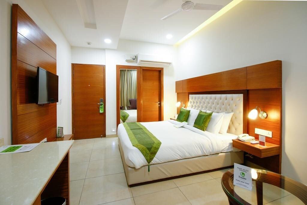 Mint Hotel Premia Chandigarh, Zirakpur Extérieur photo